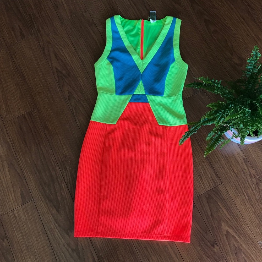 PAMELA JAMES Neon Colorblock Form-Fitting Dress Medium
